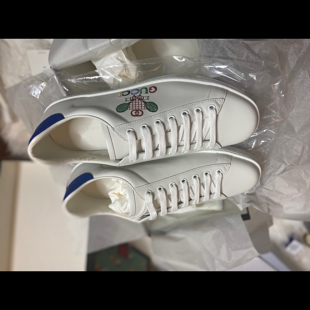 🌟GUCCI 🌟 - Picture 6 of 8